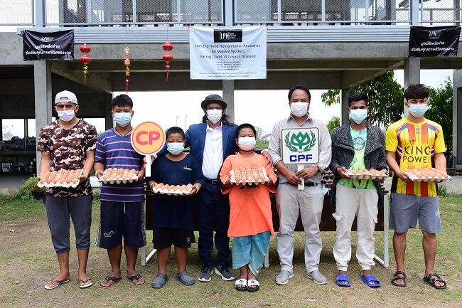CP Foods and LPN Foundation continue to give away foods for migrant workers nationwide CP Foods and LPN Foundation continue to give away foods for migrant workers nationwide